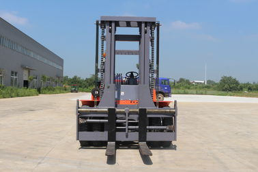 Red VMAX Most Efficient 12 Ton Forklift CPCD120 With Diesel Power Type